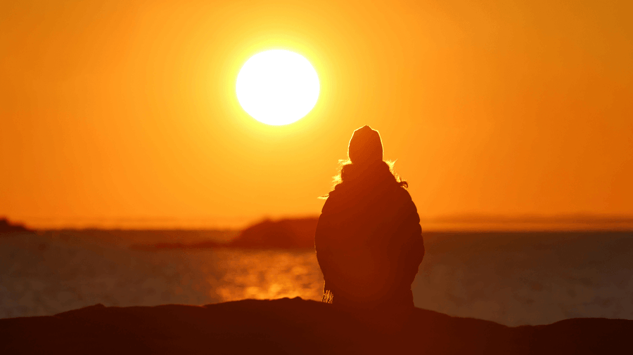 30 Minutes of Morning Sunshine Improves Sleep Quality