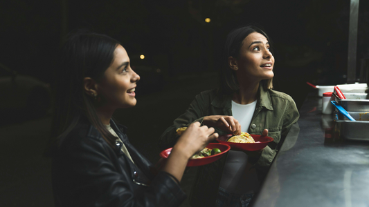 When Should You Stop Eating Before Bedtime?